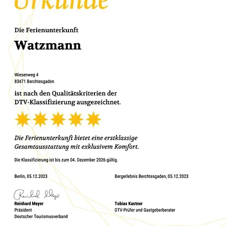 Ferienparadies Alpengluhn Lägenhetshotell 5*