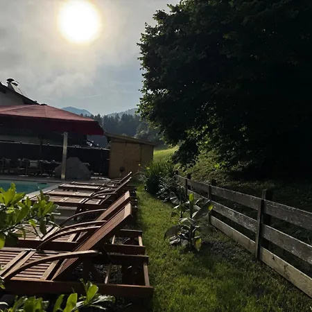 Lägenhetshotell Ferienparadies Alpengluhn 5*