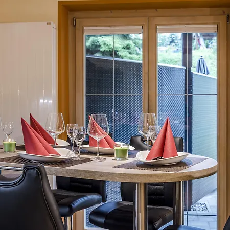 Alpenglühn Apartahotel 5*