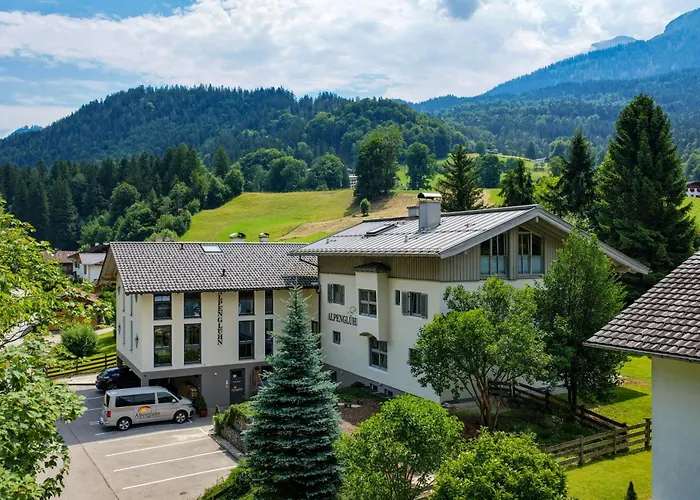 Alpengluehn - Adult Only 公寓式酒店